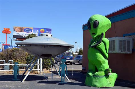  Roswell – Die mysteriöse Alien-Stadt, einfühlsame Teenager und das Rätsel der Außerirdischen